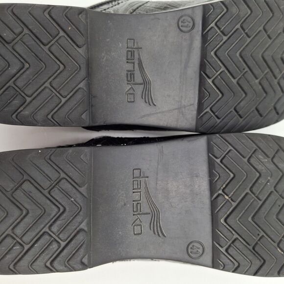 Dansco Professional Tooled Floral Clog Nursing EU-41  US 10.5 - 11 - Picture 13 of 16